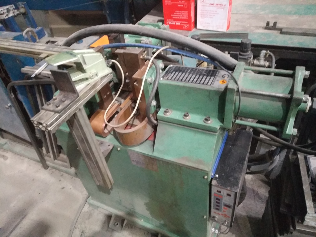 Тавровая контактная сварка ST-1500